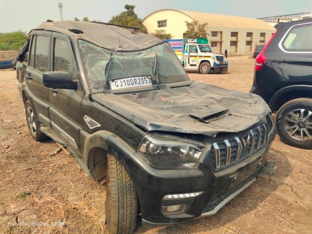 Mahindra & Mahindra SCORPIO CLASSIC S11 MT 7S 